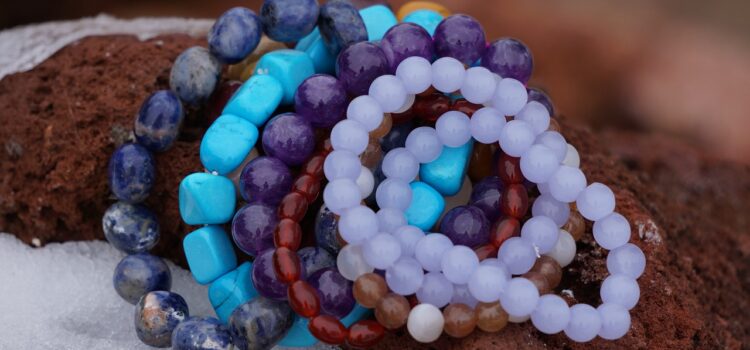 5 raisons d’opter pour des bijoux faits main
