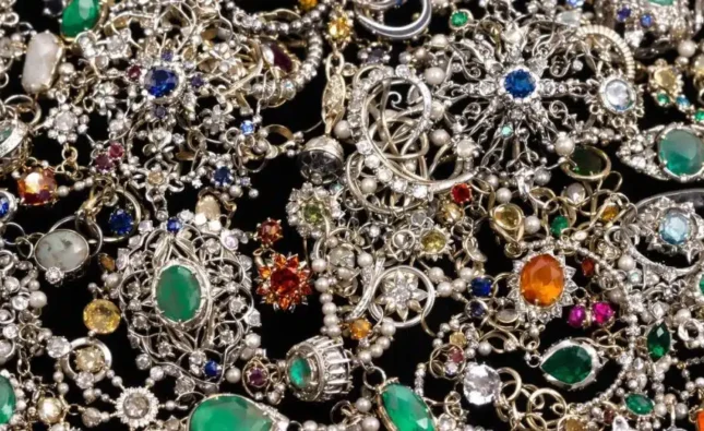 L’Or et les Diamants : Bâtir un Patrimoine Solide et Inébranlable pour Demain