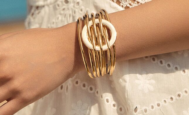 Top tendances bijoux en or massif pour femmes & hommes